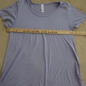 LuLaRoe Women's Short Sleeve Tee Lavender Size XL